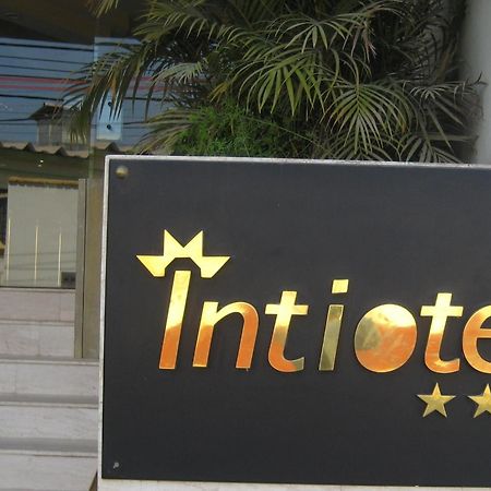 Intiotel Чиклайо Екстериор снимка
