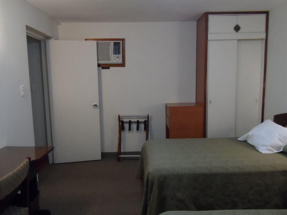 Intiotel Чиклайо Екстериор снимка