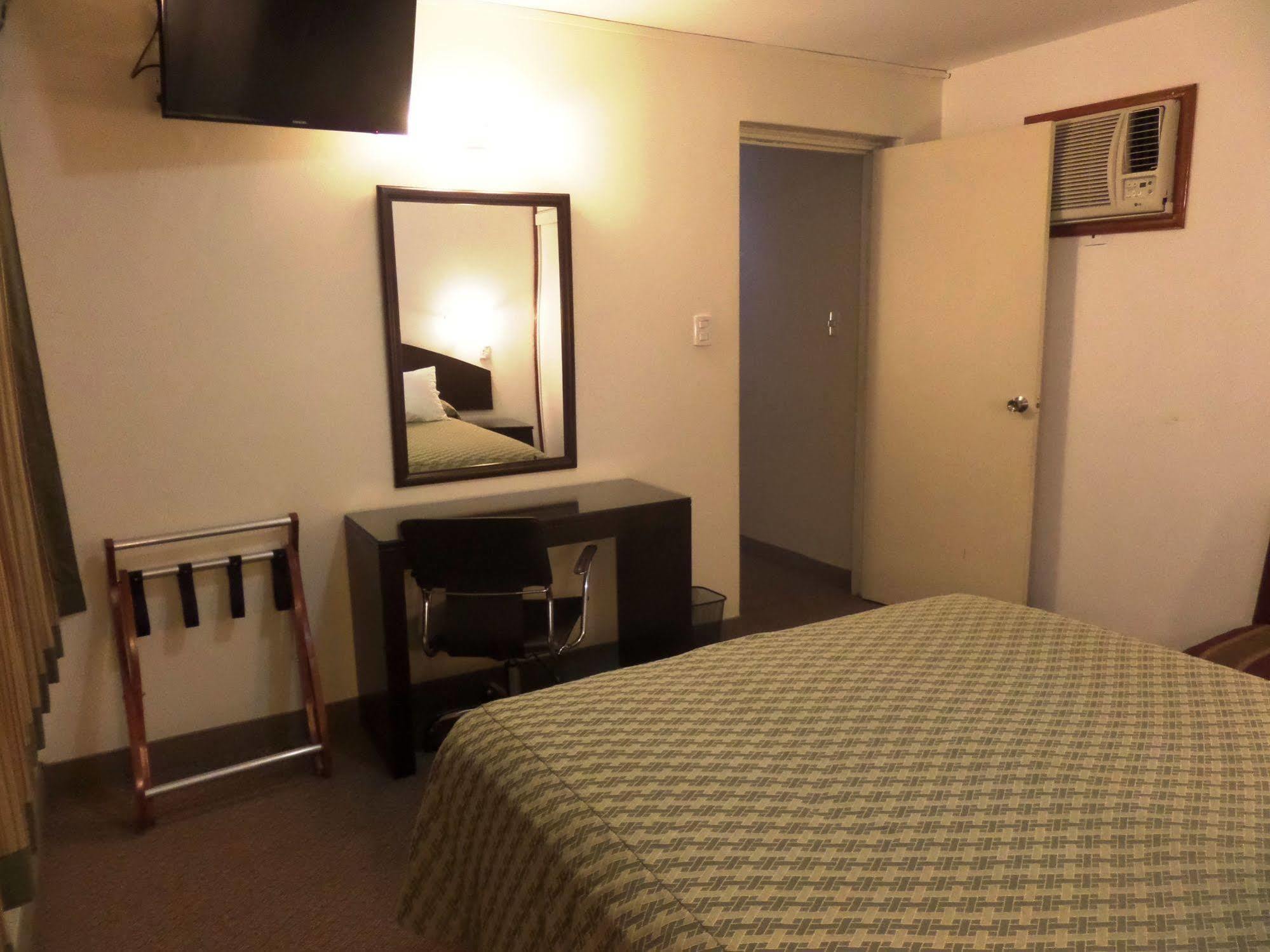 Intiotel Чиклайо Екстериор снимка