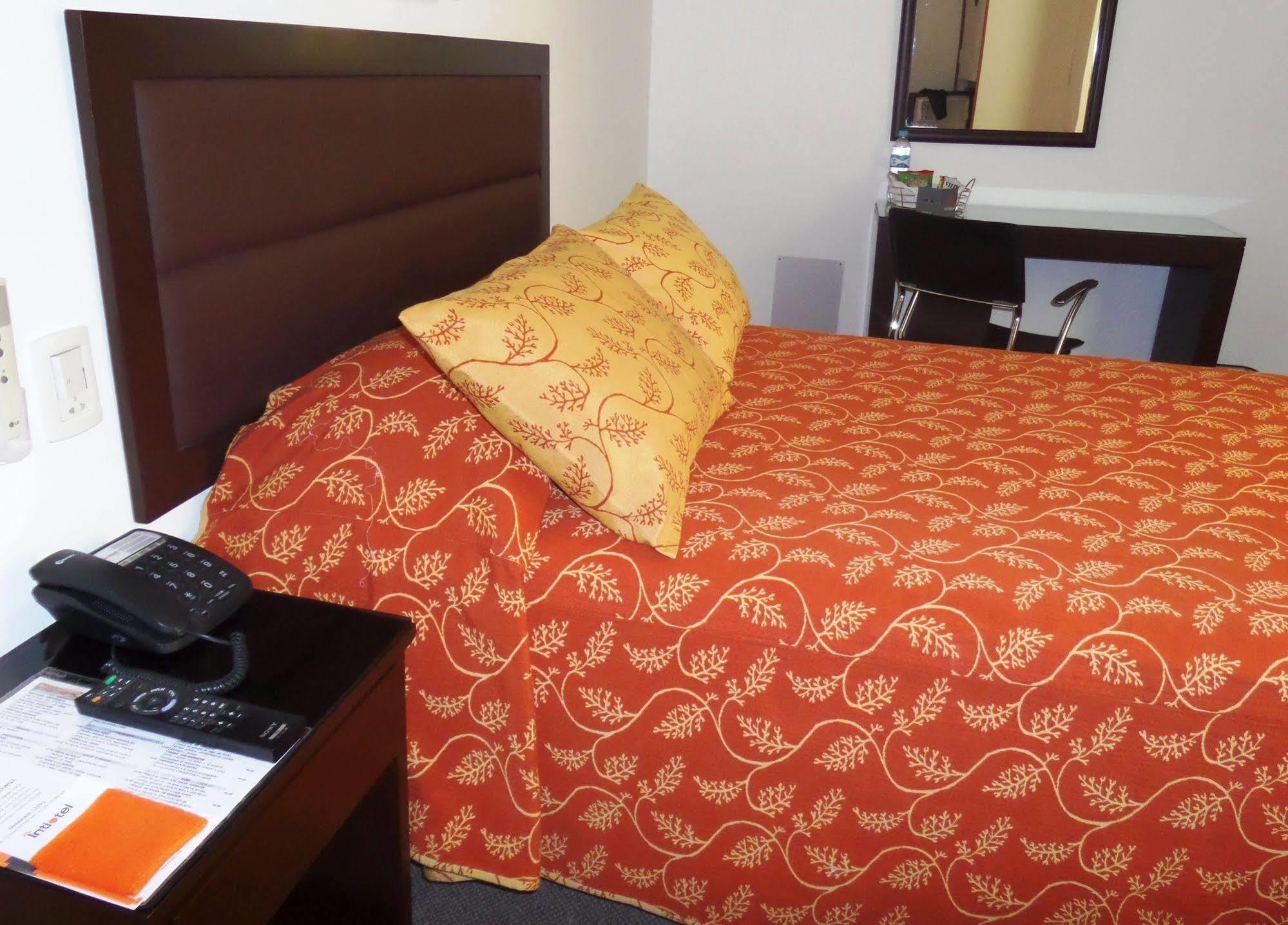 Intiotel Чиклайо Екстериор снимка
