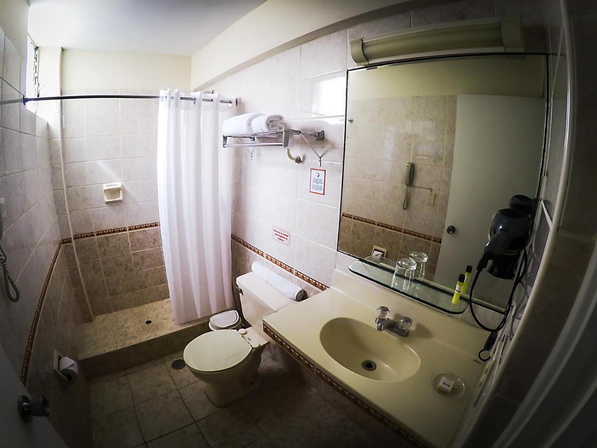 Intiotel Чиклайо Екстериор снимка